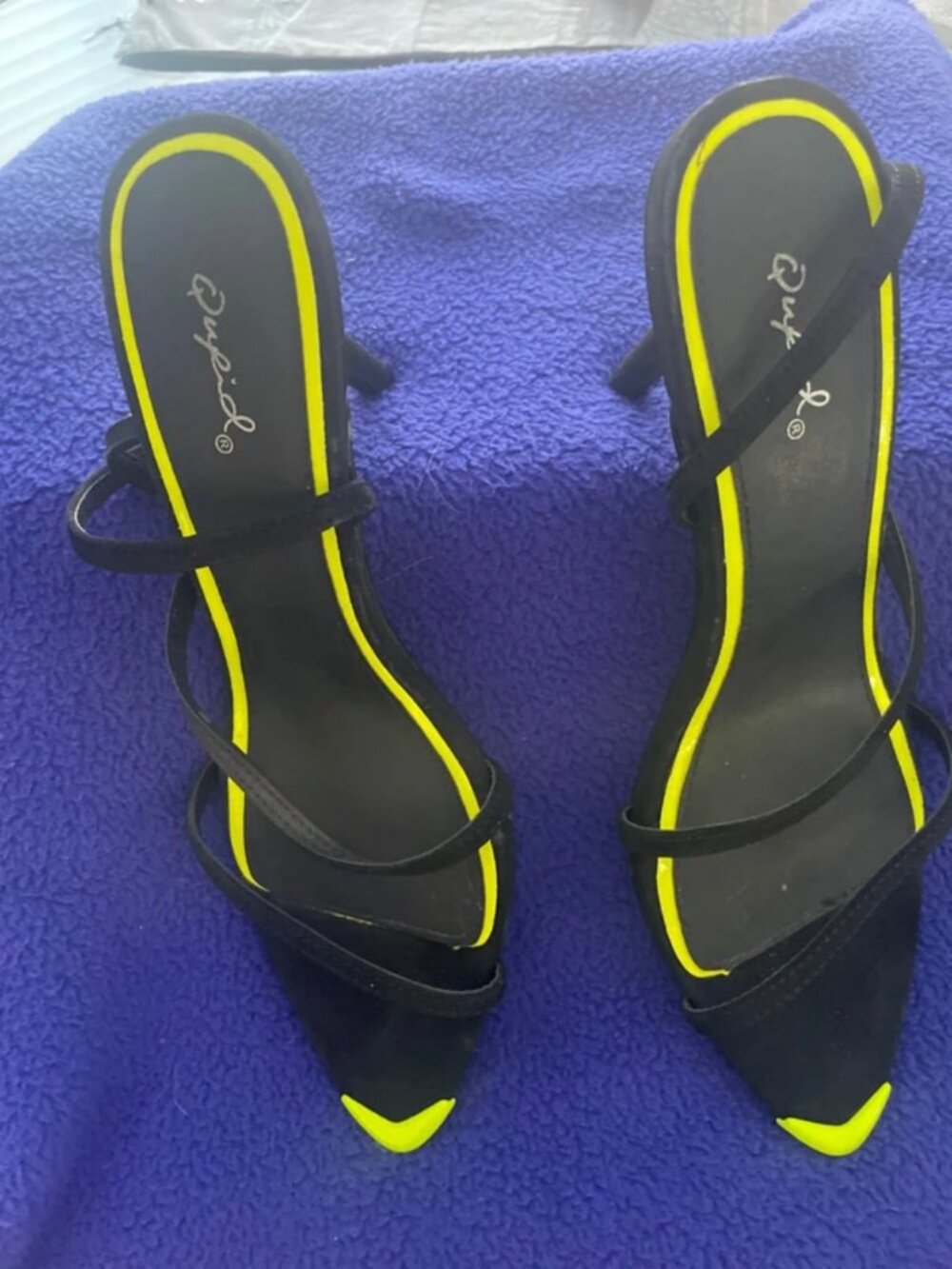 QUPID Size 7 1/2 woman’s 3” heels